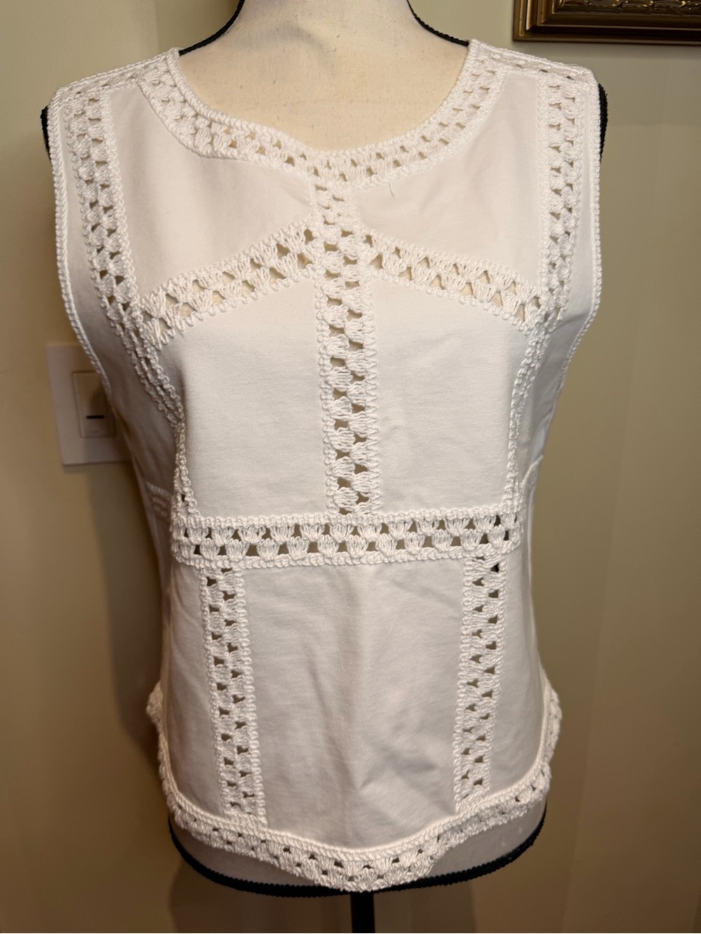 Zara White Crochet-Panel Sleeveless Tank Sz L NWT